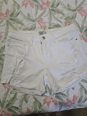 Abercrombie & Fitch White Distressed Cutoff Jean Shorts